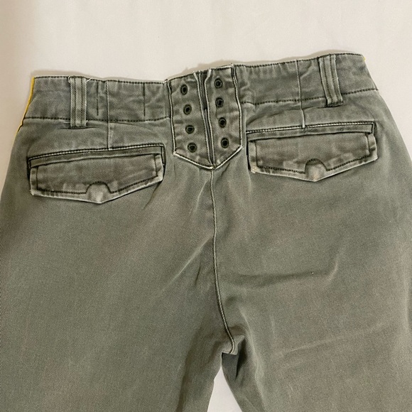 PAM AND GELA Army Green Striped Side Distress Pants Womens Size 24 - Picture 7 of 8